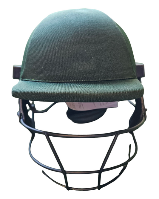 Helmet Cricket – Ultimate Safety with Adjustable Fit